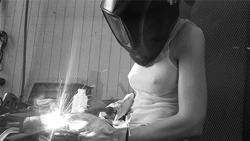 0CB4BED8-5F3A-4C9D-B517-CBCD0DF36086.gif