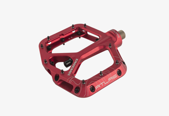 0e39a489558d7fae30d6e6e0c6861e87570ac28a_atlas_pedal_red_rotation_1_pdp_3x_oqvjkd.jpg