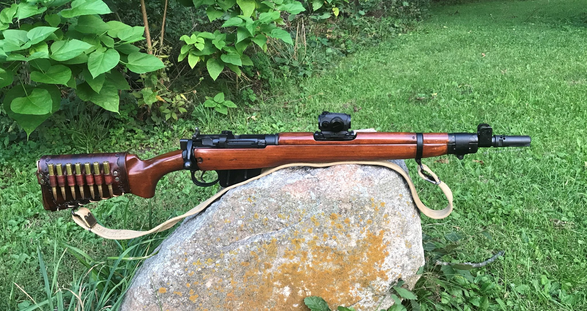 1 A Lee Enfield Battle Rifle on princess rock.JPG