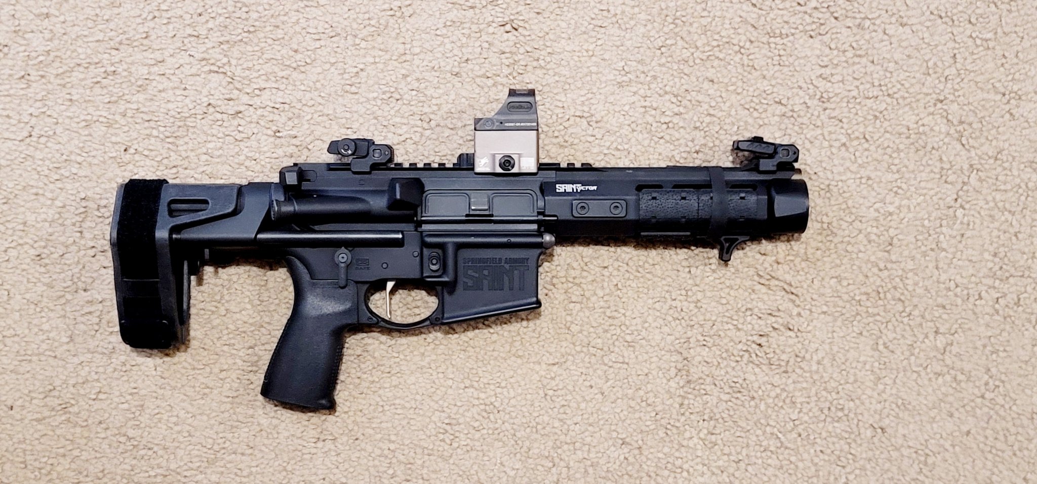 1 Springfield Saint Victor PDW.jpg