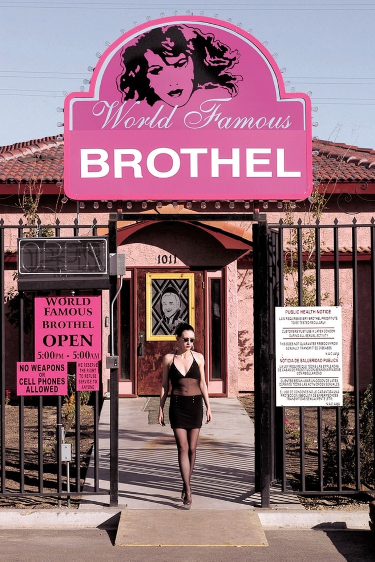 121119-brothel-4a.jpg