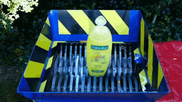 1549235024192.gif