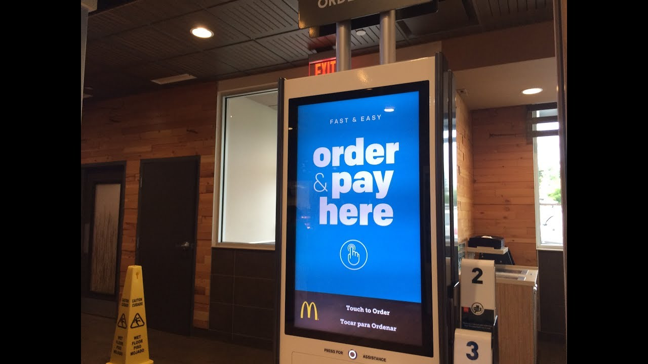 7116855