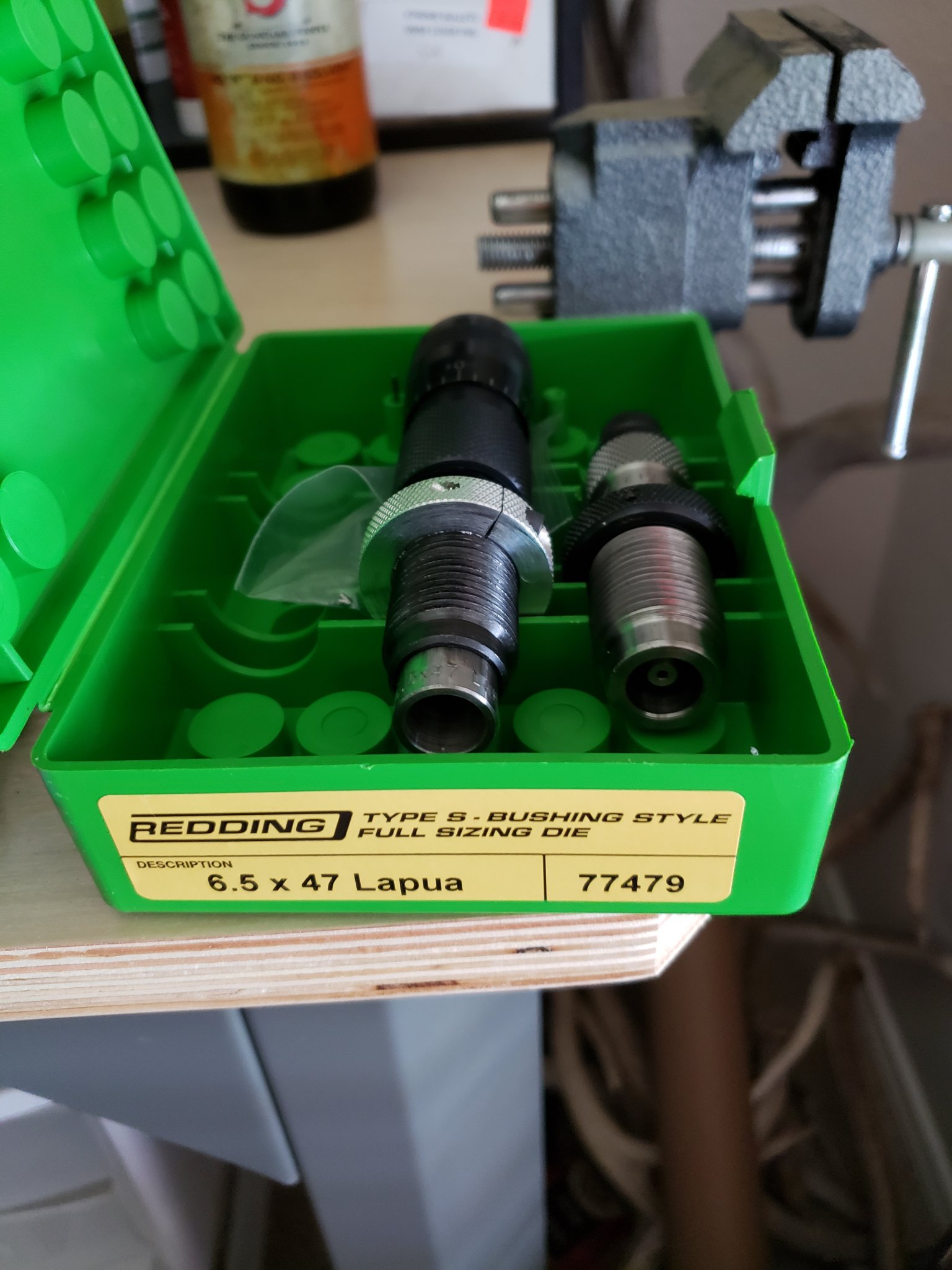 7119228