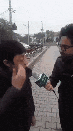 1583354582250.gif