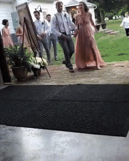 1584058223250.gif