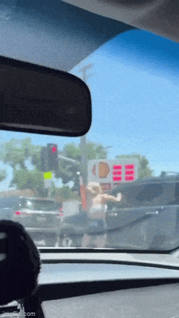 1688059898_12.gif