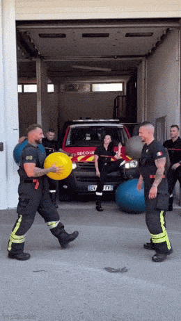 1691681188_4.gif