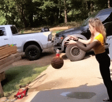 1692646846_00.gif