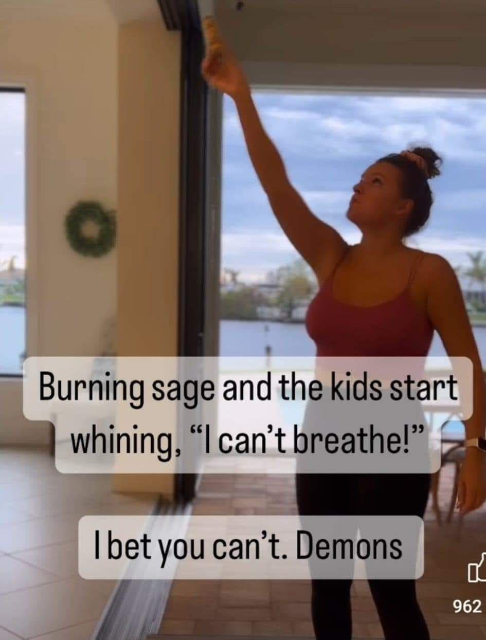 1700860663774.png