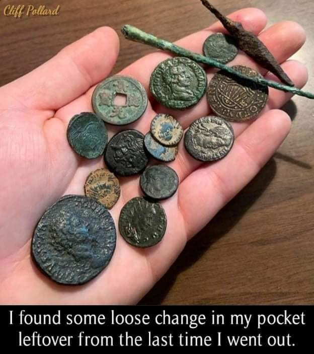 1703959125956.png