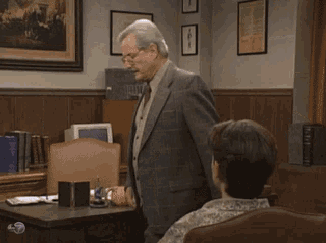 1746656673116.gif
