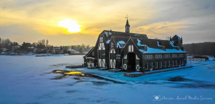 190207boldt_yacht_house-696x338.jpeg