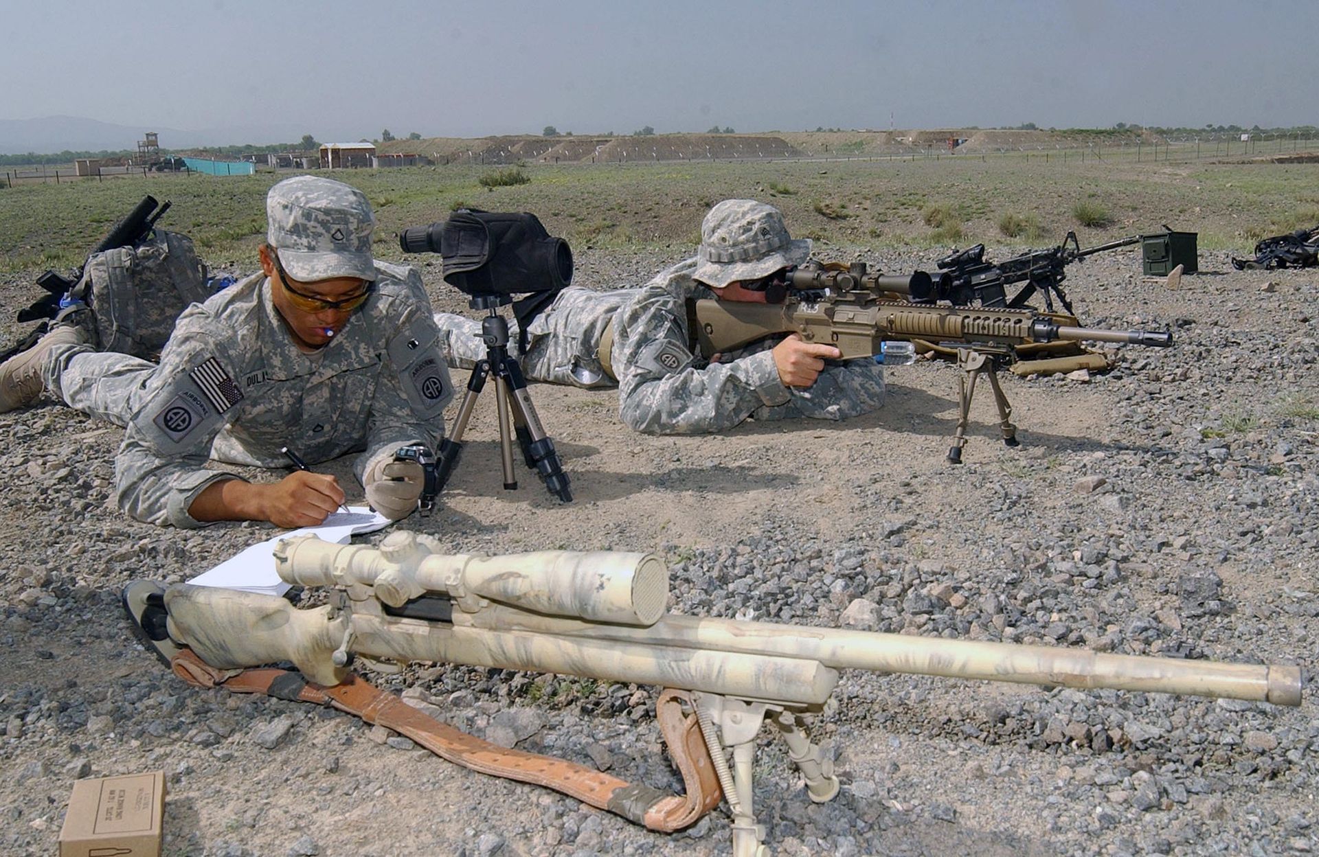 1920px-Army.mil-2007-04-23-093320_XM110.jpg