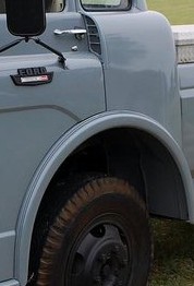 1965-ford-f600-coe-65-cab-over-modern-extended-bed-dual-rear-wheels-big-6-2-speed-rear-end~2.jpeg