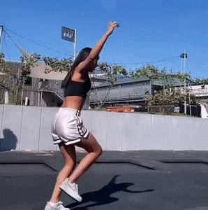 1B5DB760-73CB-473F-960C-1B9D14096349.gif
