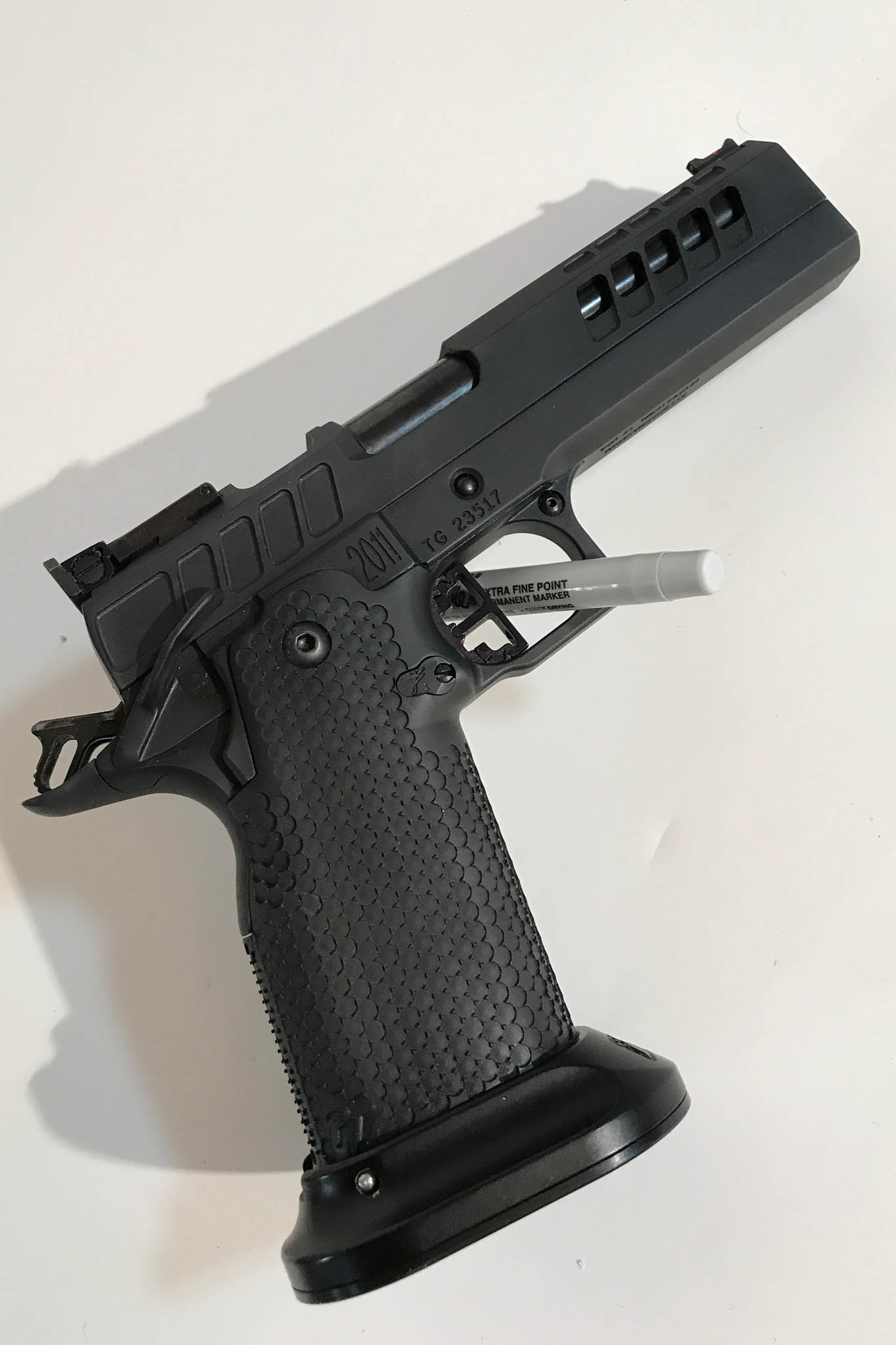 20170602_atlastitan2011pistol_0209.jpg
