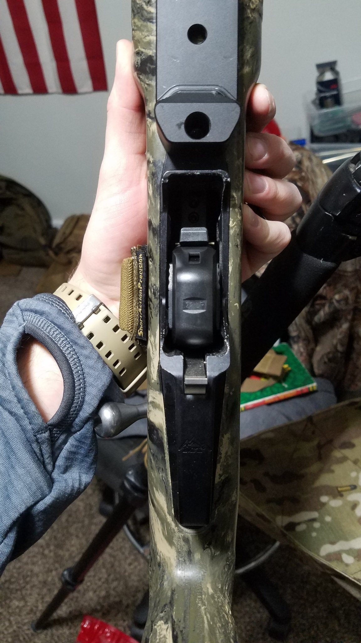 7043514