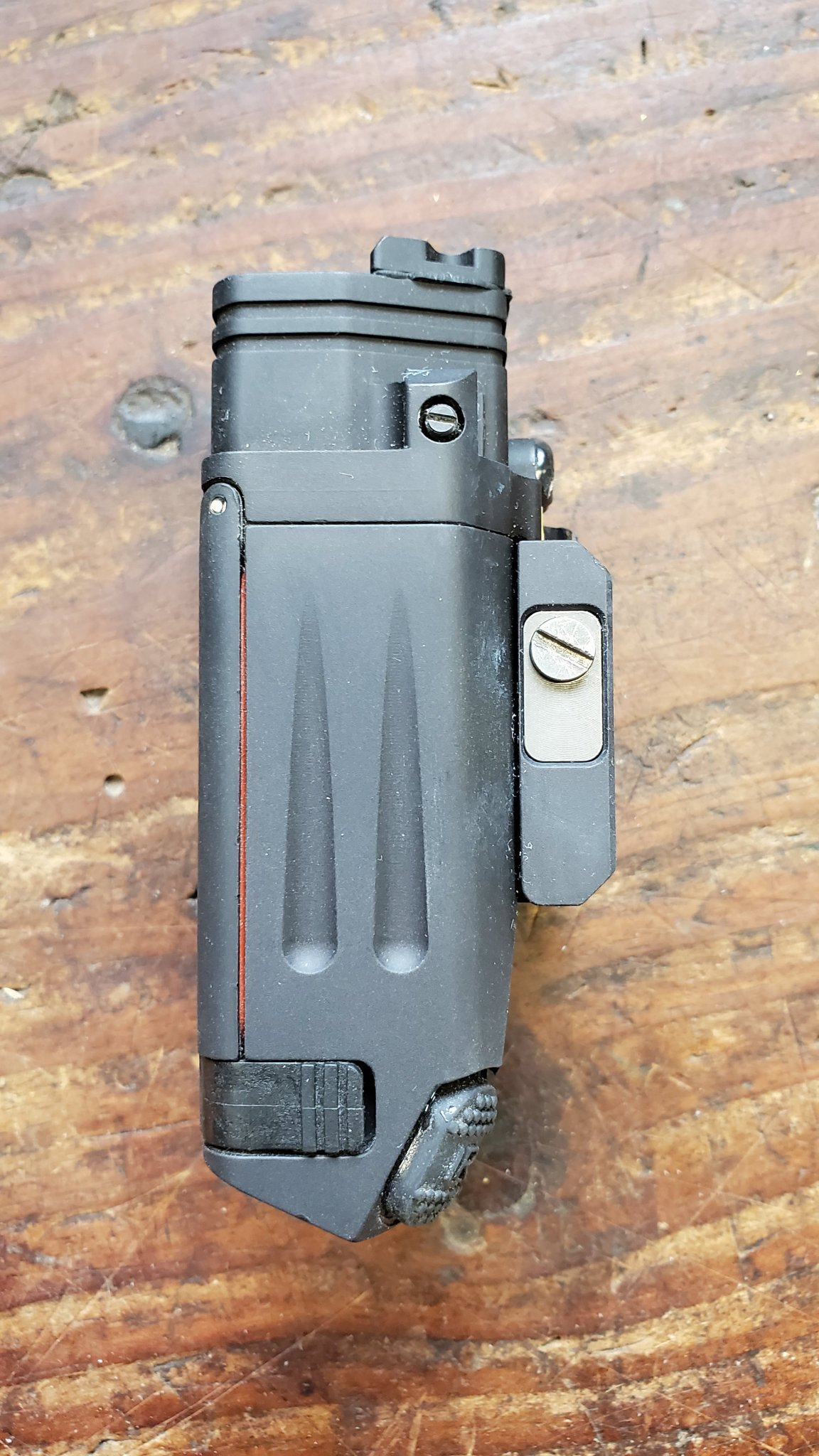 7051016