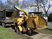 220px-Tree_shredder_14m07.jpeg