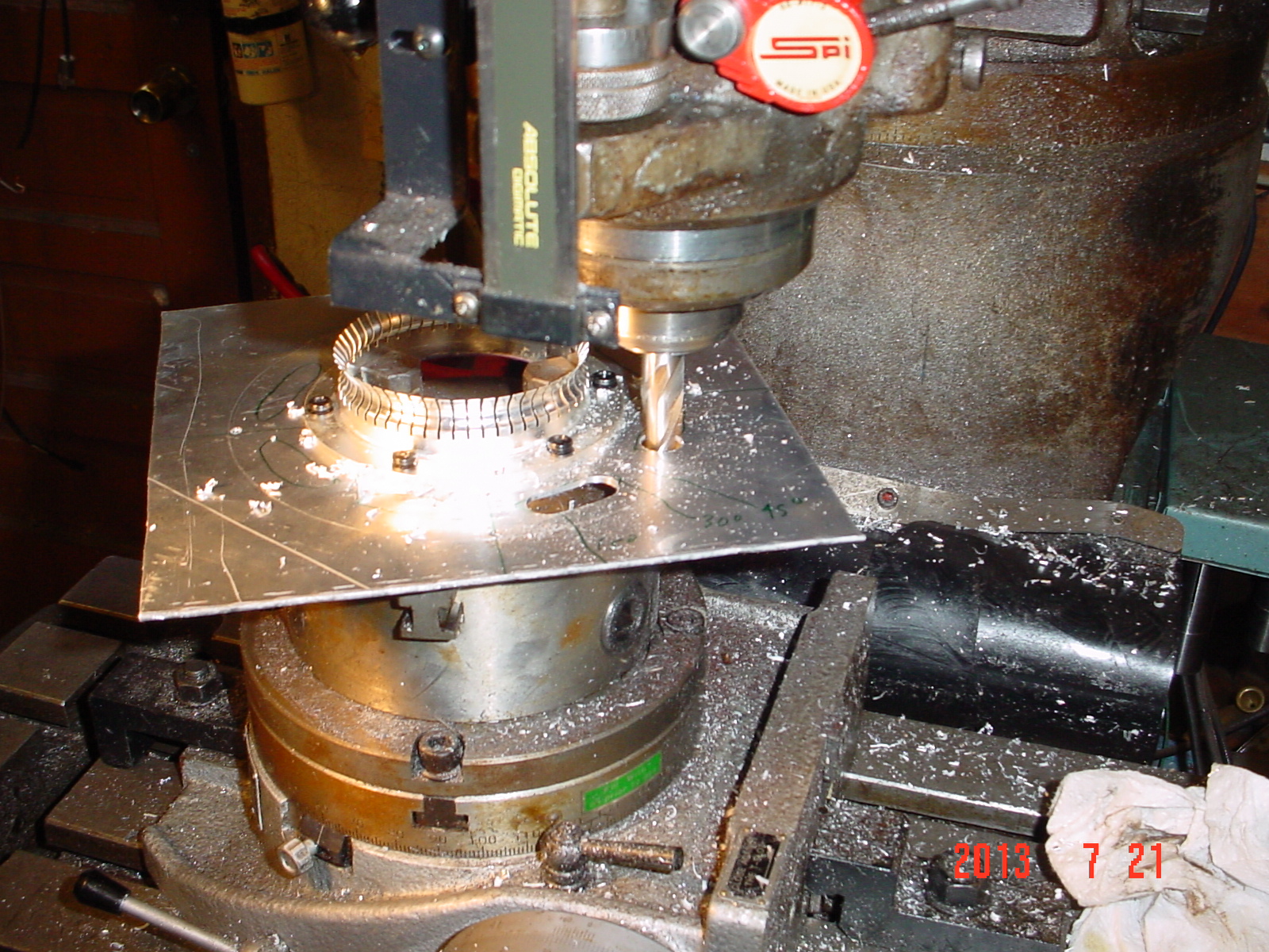 2cutting_airflow_slots.jpg