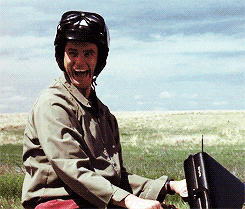 3B66DEEC-9DD0-476D-AF95-D2D376A32386.gif