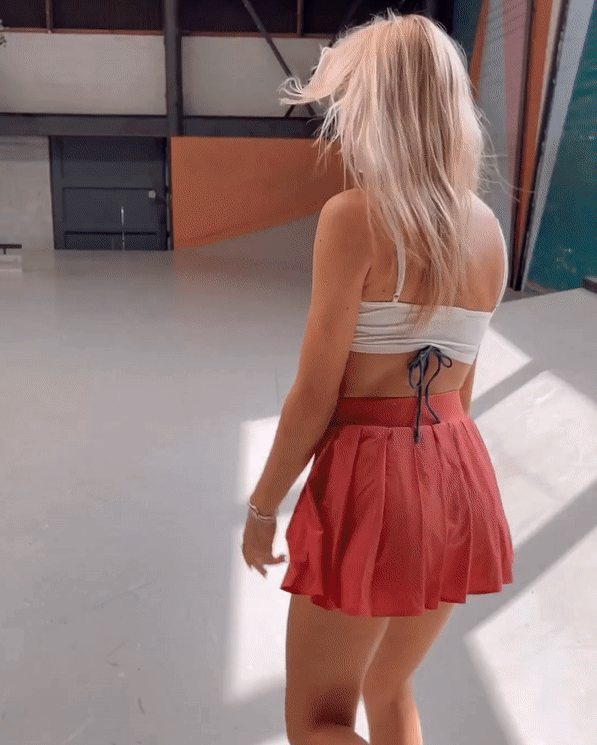 4E5F421D-B50C-420F-A7F5-E1268E7210BD.gif