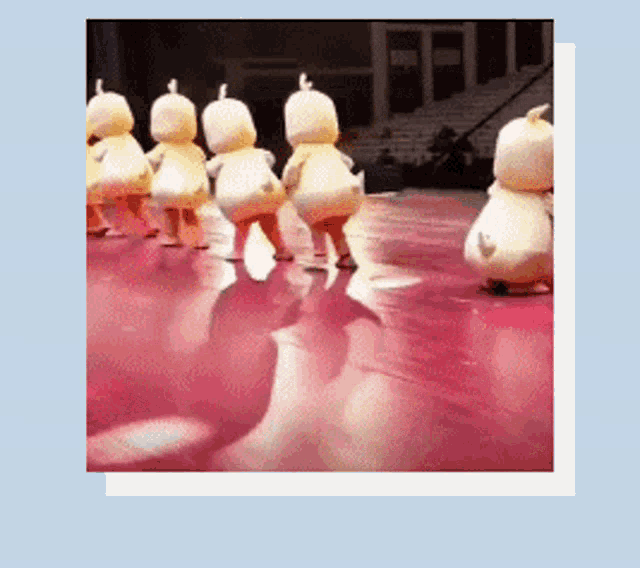 4FB7F81E-5B98-4A1C-9C0F-F7D3C5BE9100.gif
