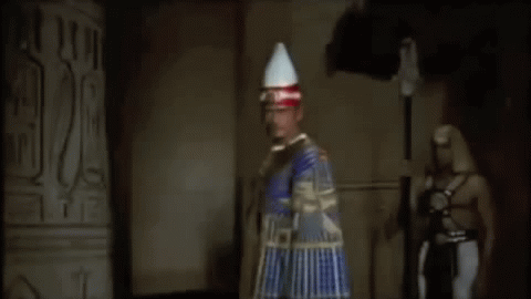 57678dcef976574628f51f05944cda9a.gif