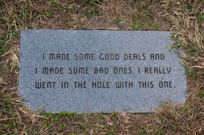 59f32d9f61d62-funny-tombstones-epitaphs-28-59e0af2f83082__700.jpg