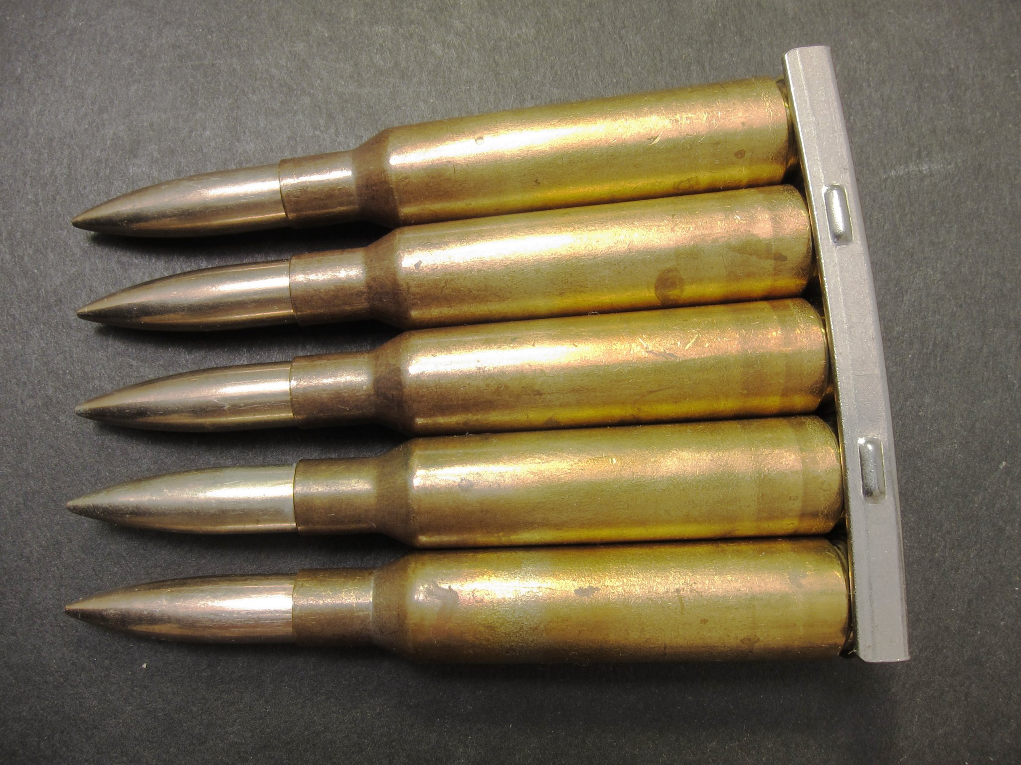 6.5x55mm_Swedish_surplus_ammunition,_produced_in_1976.JPG