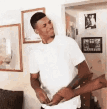 6154BAE3-1B4C-469E-9BEA-043A51490A05.gif