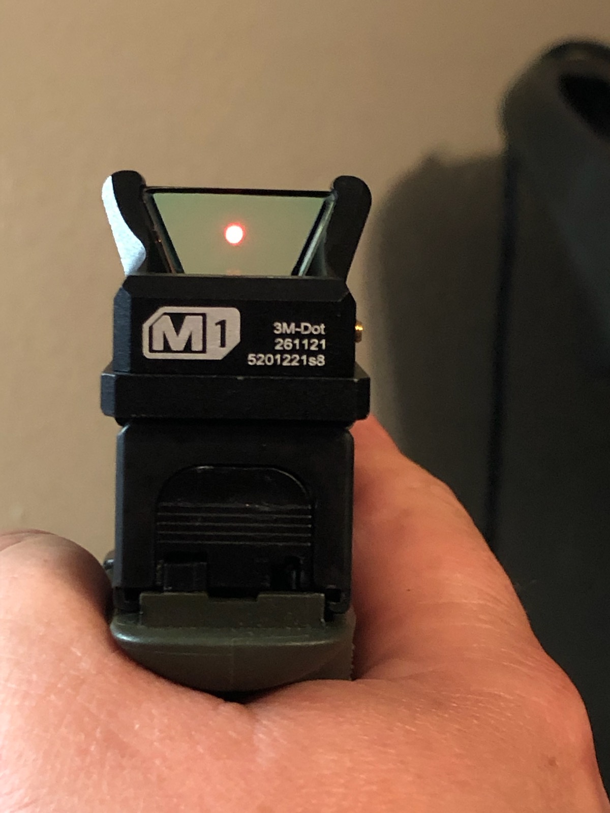 719198465.jpg