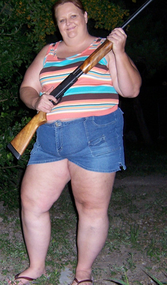 858995270-redneck-woman-costumes-15.jpg