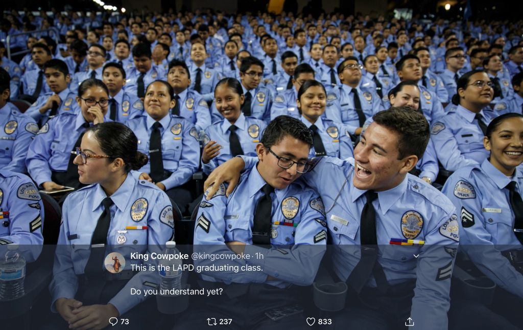 8EF02D81-7152-4B30-896D-6C1F16ED64FB.jpeg