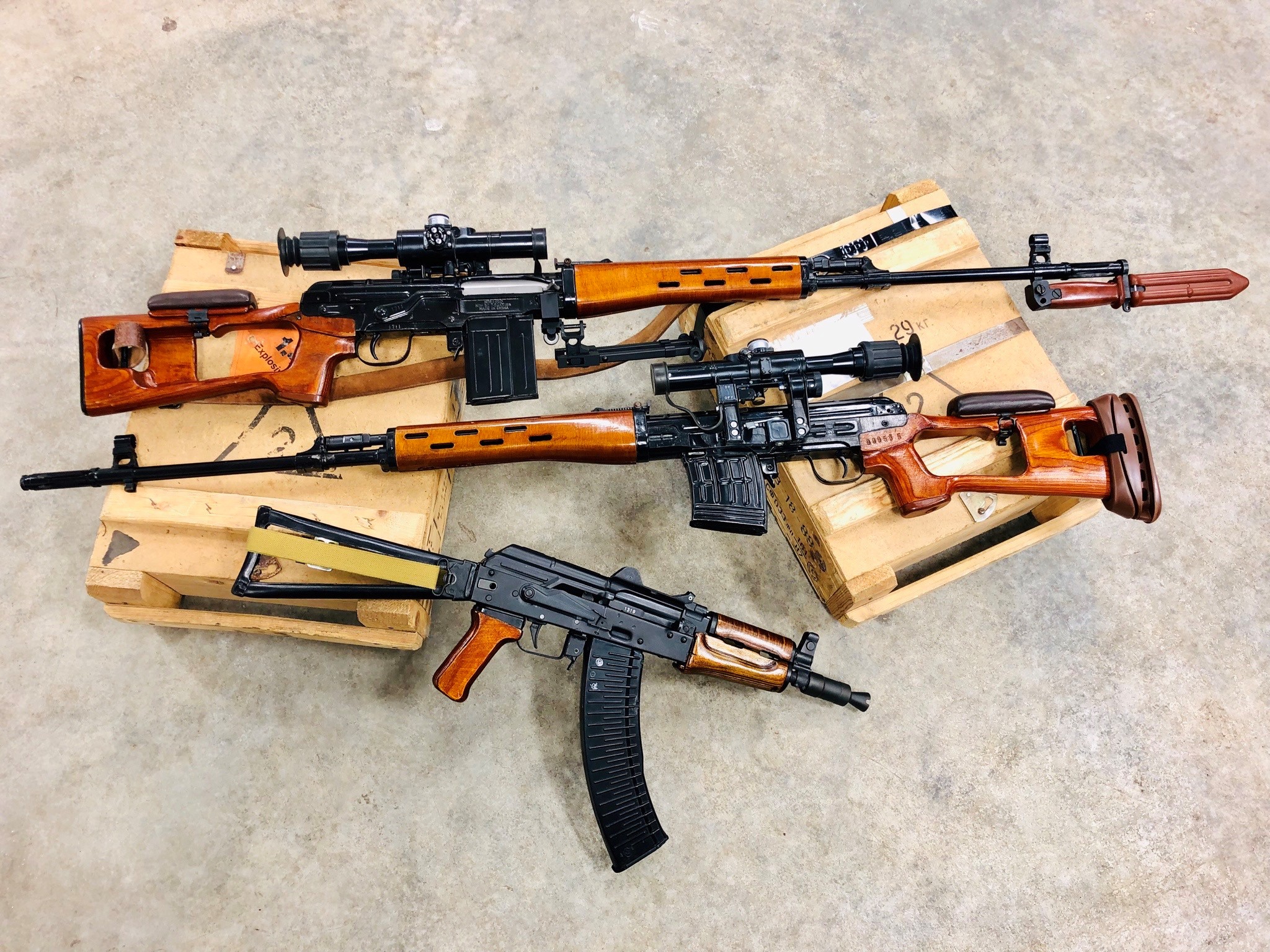 a2.jpg