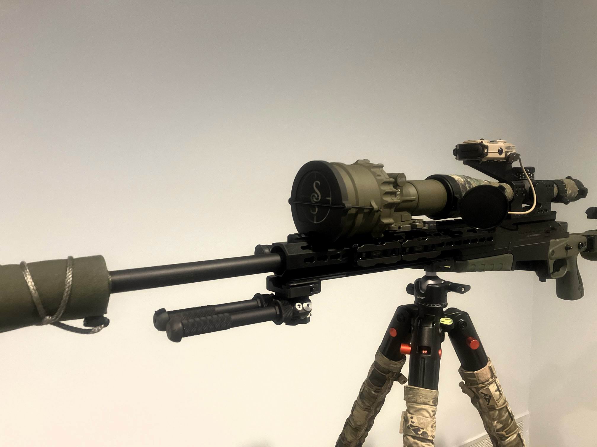 AI300NM w PVS-27_2.JPG