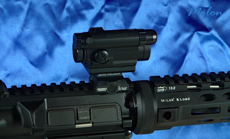 aimpoint_compm5_02_resized_b-1298272.jpg
