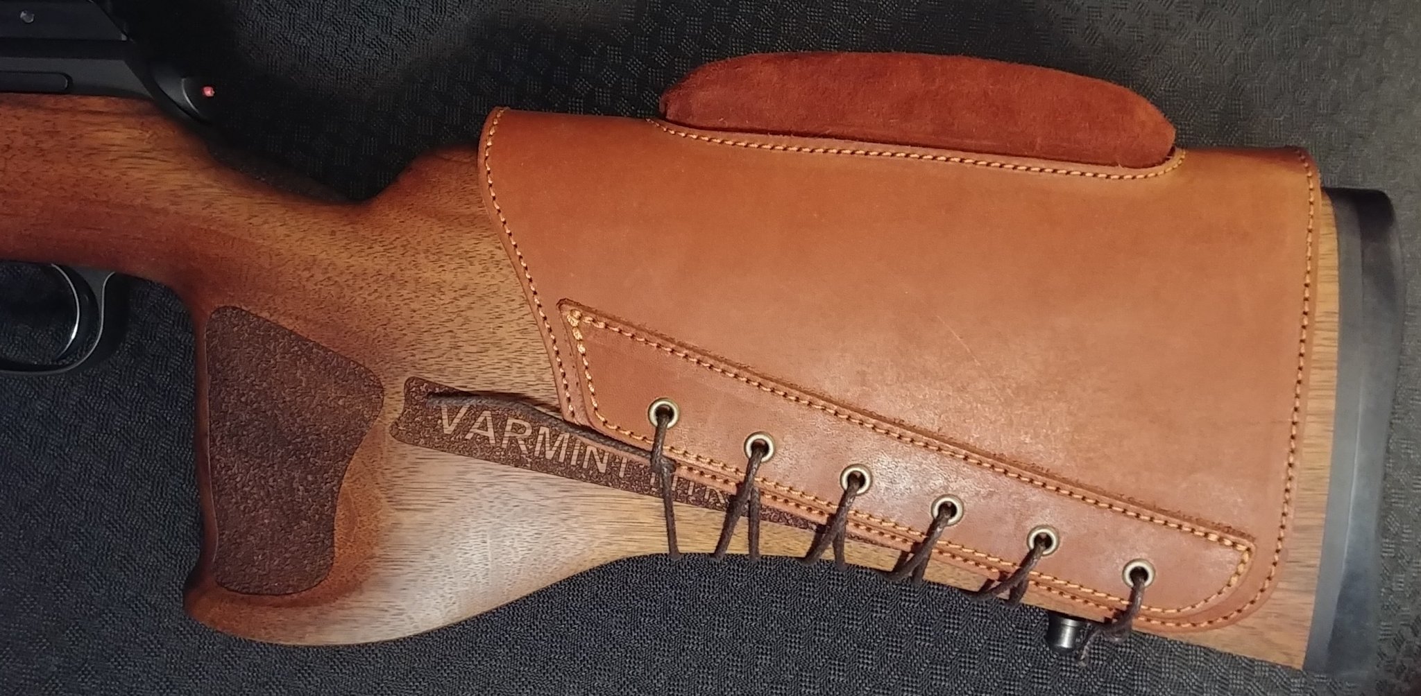 Amazon Leather Riser from Kvander.jpg