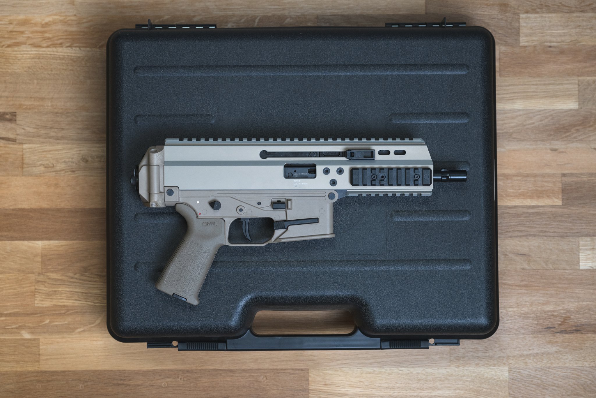 APC9Pro_01.jpg