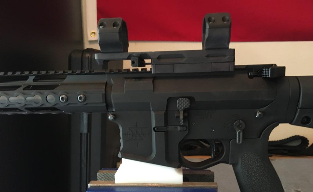 AR041802.jpg