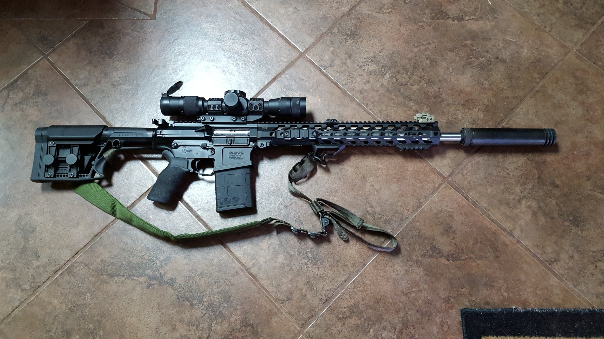 AR10.jpg