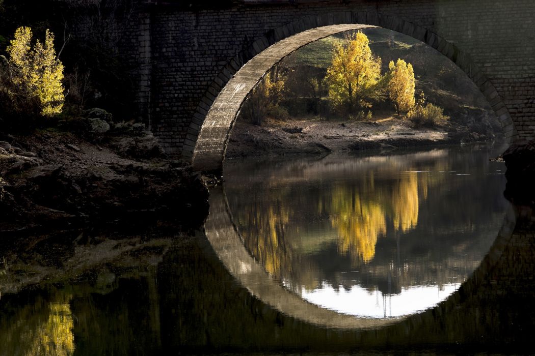 arch bridge.jpg