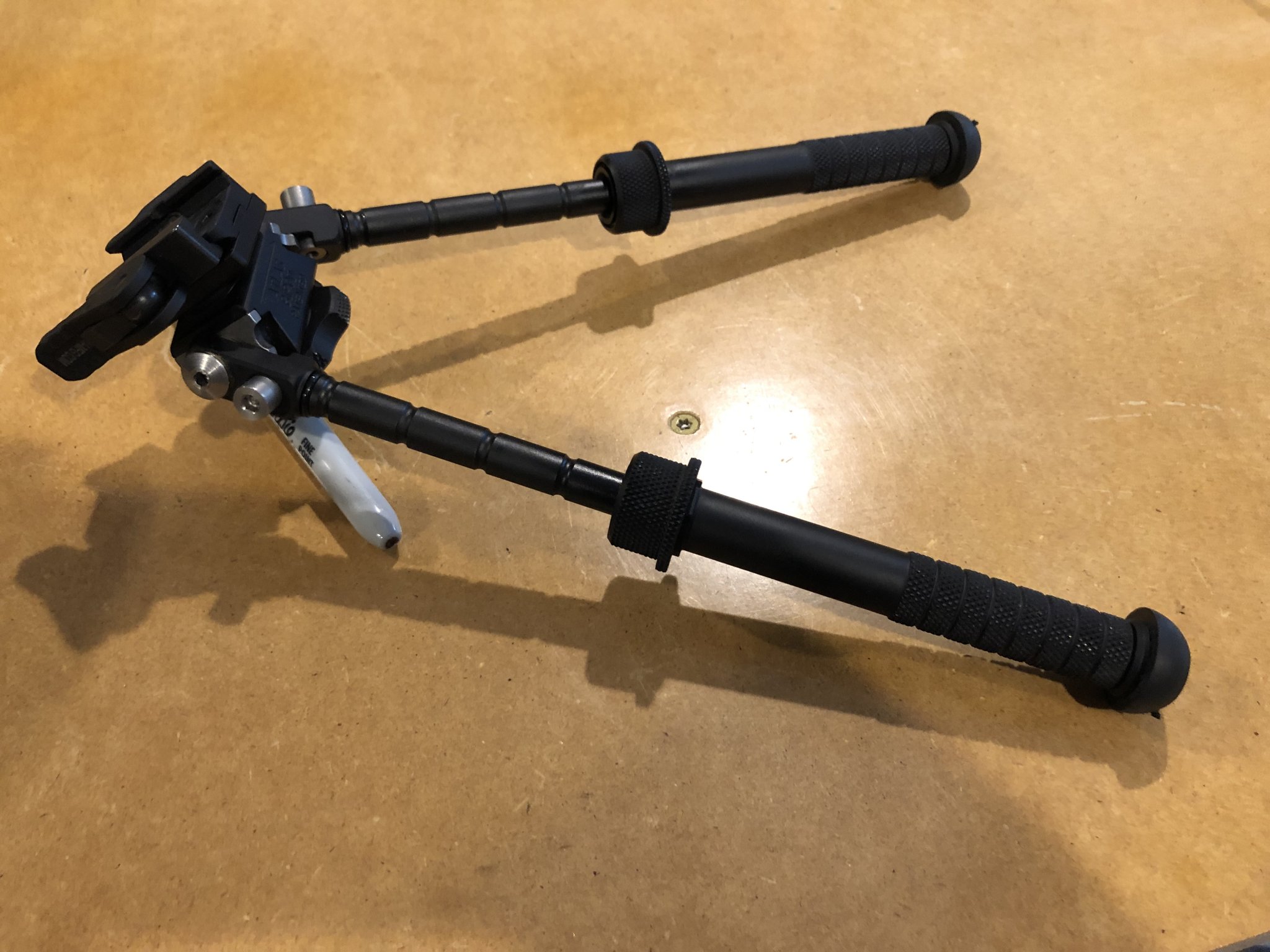 atlas-bipod-01.jpg
