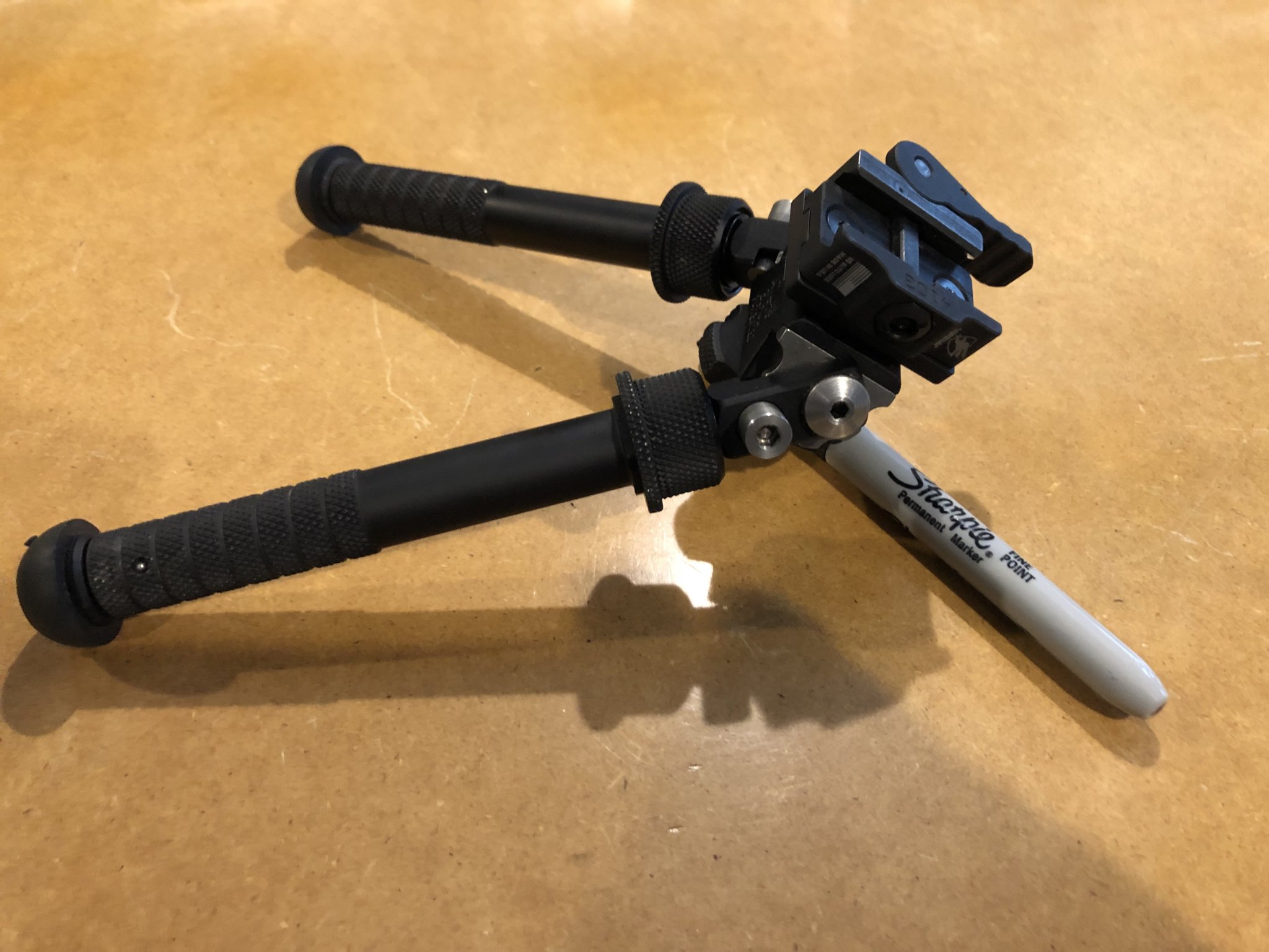 atlas-bipod-02.jpg