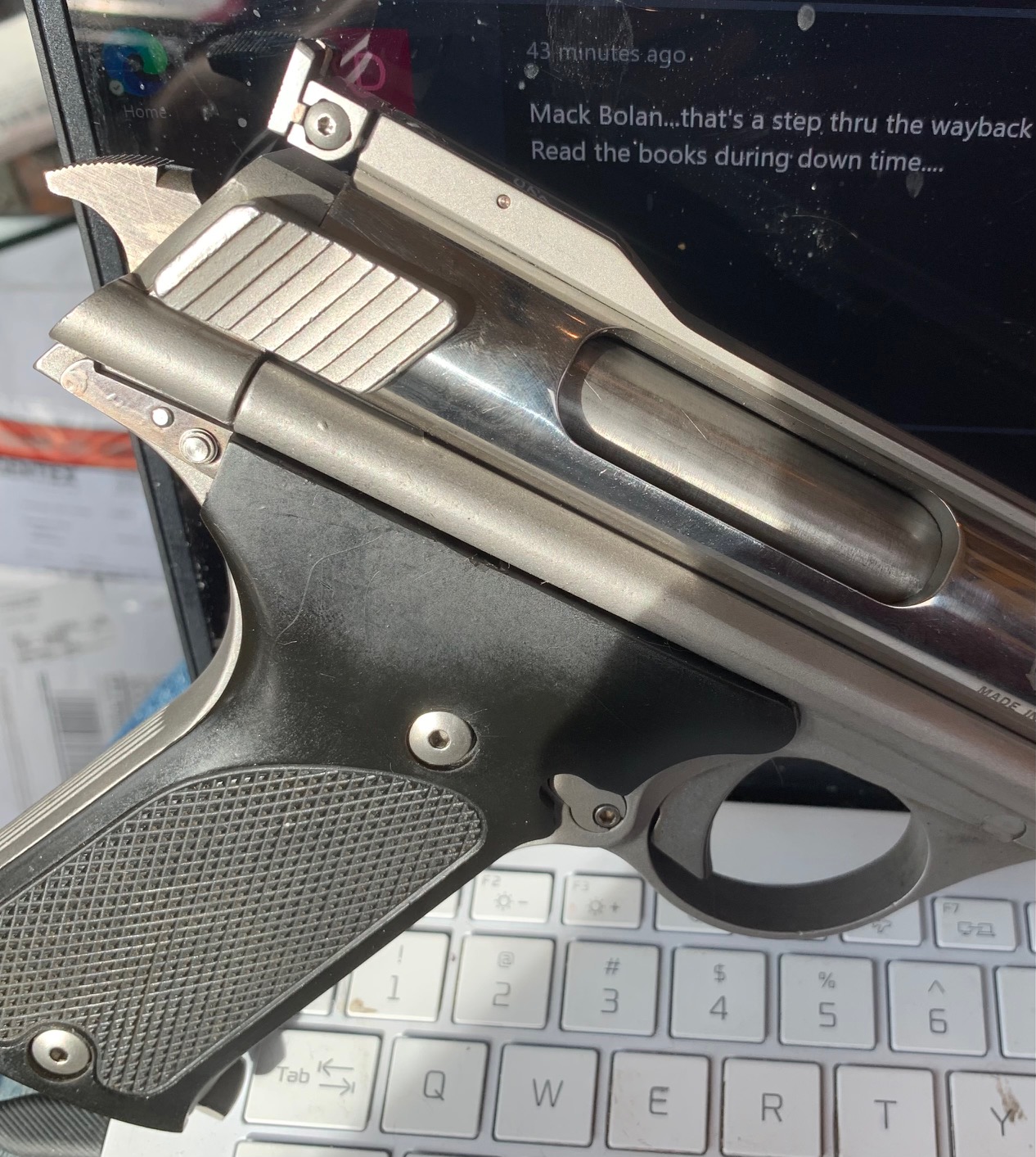 automag 2.jpg