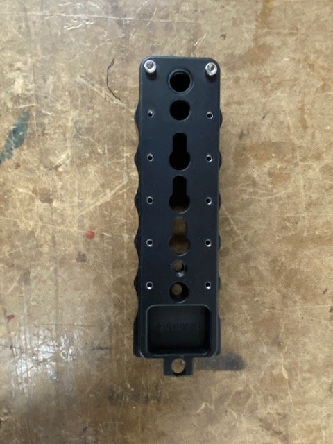 aux_plate_bottom.JPG