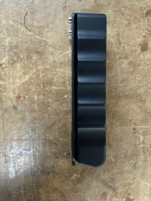 aux_plate_side_2.JPG
