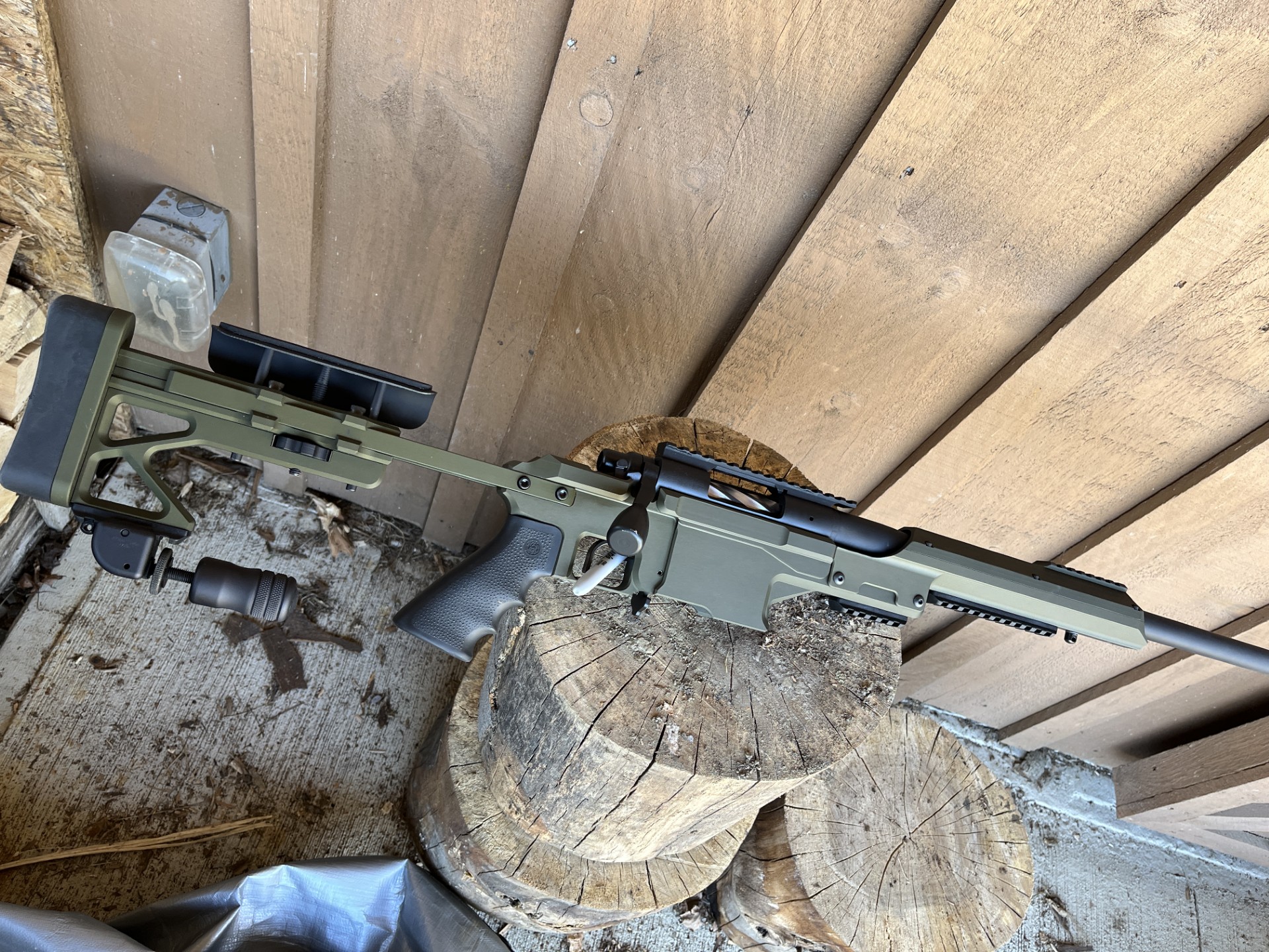 AWT-1.jpg
