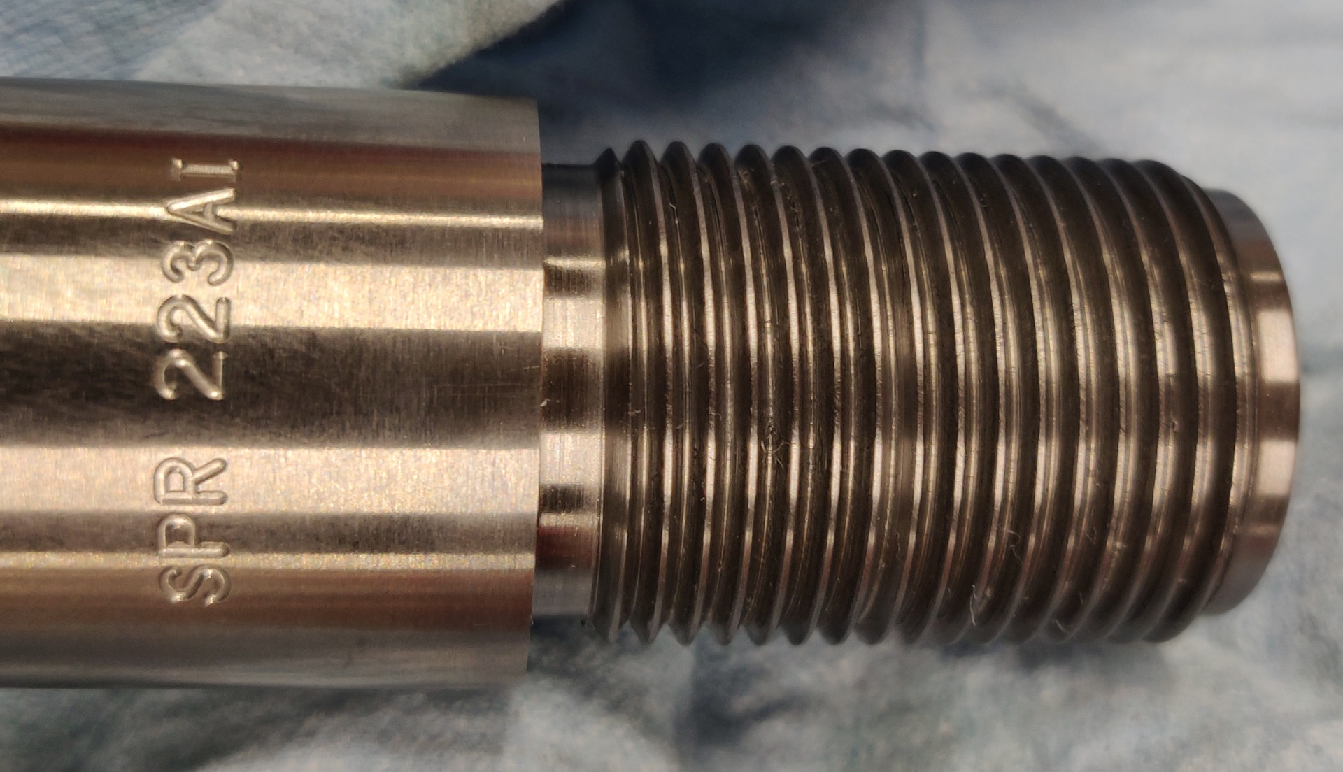 ax2235.jpg